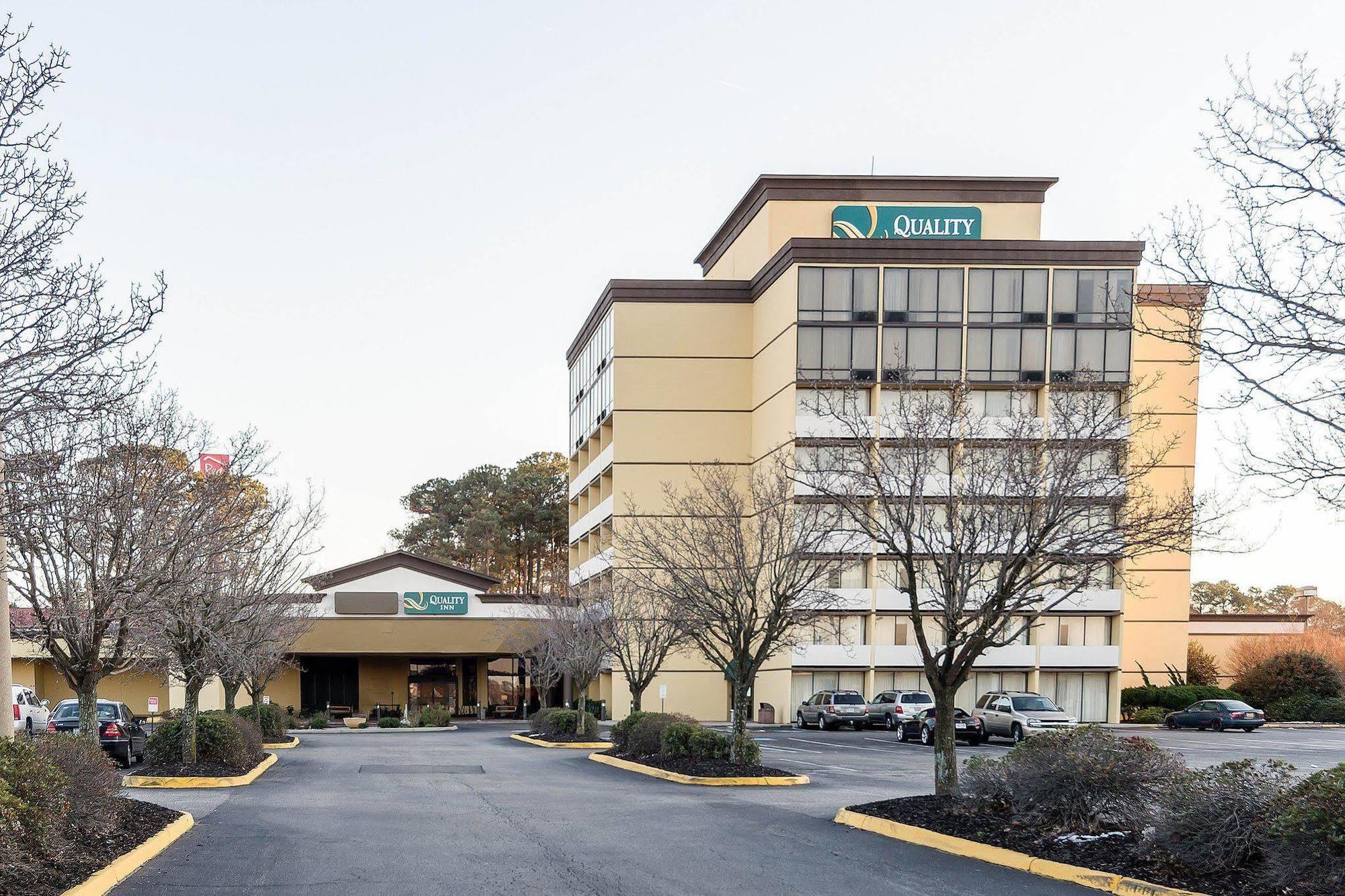 Quality Inn Near Hampton Coliseum ภายนอก รูปภาพ